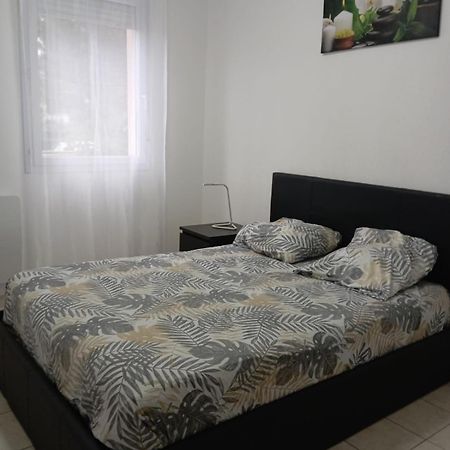 Residence Calme Avec Piscine 贝济耶 外观 照片