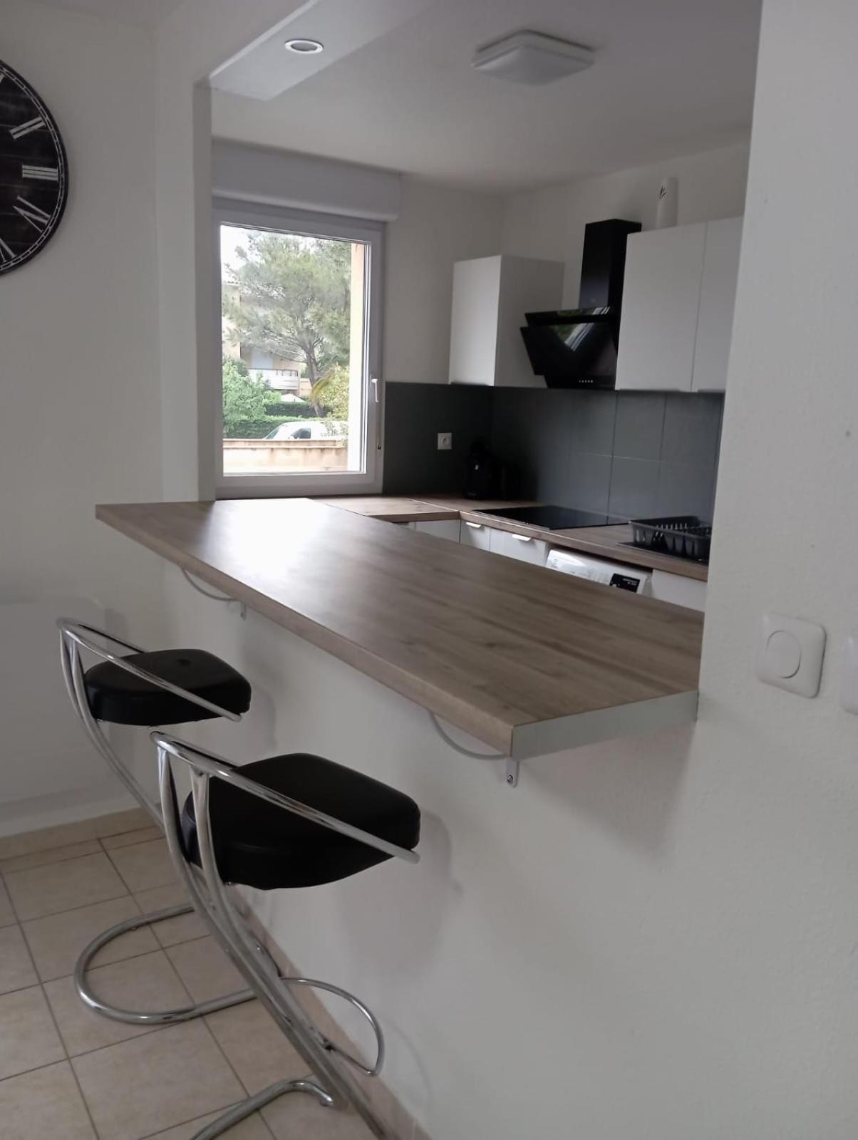 Residence Calme Avec Piscine 贝济耶 外观 照片